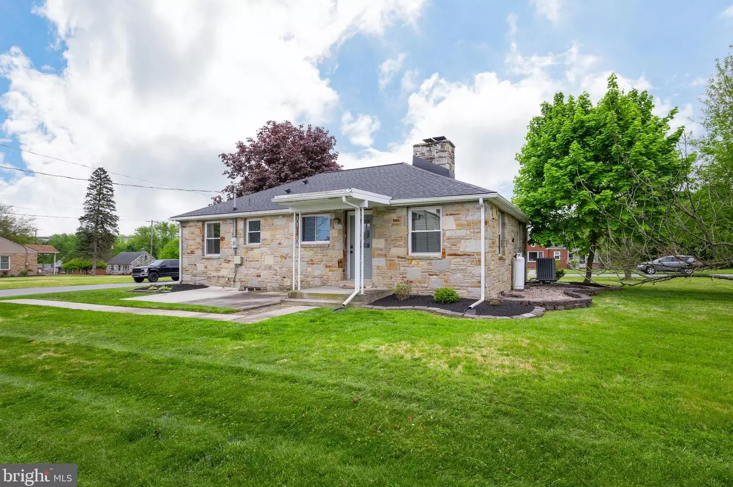 6120 Catherine St, Harrisburg, PA 17112 - MLS PADA2059340