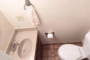 940A Innsbruck Dr, Hummelstown, PA 17036 - Photo 12