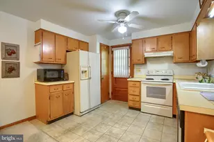 3625 Brookfield Rd, Harrisburg, PA 17109 - Photo 14