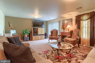 5790 Hidden Lake Dr, Harrisburg, PA 17111 - Photo 24