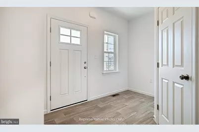 7833 Oak Brook Drive, Harrisburg, PA 17112 - Photo 4