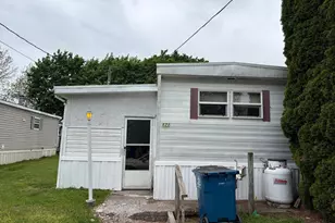 121 Grimm Ln, Middletown, PA 17057 - Photo 2