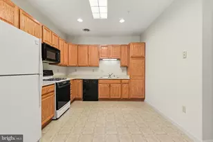 141 Leonard Ln, Harrisburg, PA 17111 - Photo 12
