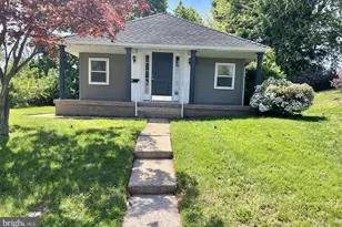 913 Chestnut St, Middletown, PA 17057 - Photo 1