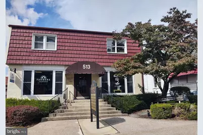 513 W Chocolate Avenue, Hershey, PA 17033 - Photo 1