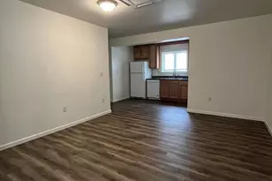 15 E Main St, Hummelstown, PA 17036 - Photo 2