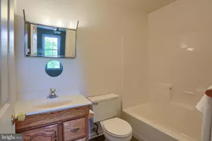 137 Chartwood Dr, Harrisburg, PA 17111 - Photo 34
