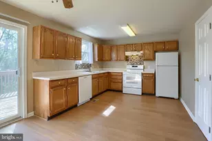 137 Chartwood Dr, Harrisburg, PA 17111 - Photo 22