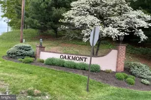 515 Roslaire Dr, Hummelstown, PA 17036 - Photo 2