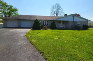32 Sheetz Rd, Halifax, PA 17032 - Photo 1