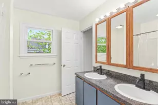2301 N 2nd St, Harrisburg, PA 17110 - Photo 16