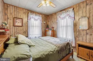 813 Main St, Lykens, PA 17048 - Photo 14