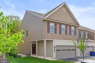 150 Sage Blvd, Middletown, PA 17057 - Photo 2