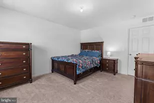 2425 Hawthorne Dr, Harrisburg, PA 17110 - Photo 32