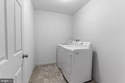 2425 Hawthorne Drive, Harrisburg, PA 17110 - Photo 38