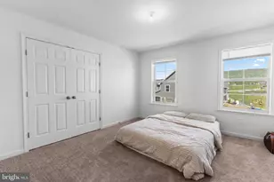 2425 Hawthorne Dr, Harrisburg, PA 17110 - Photo 36
