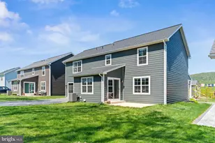 2425 Hawthorne Dr, Harrisburg, PA 17110 - Photo 44