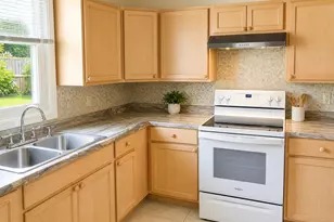 241 E Water St, Middletown, PA 17057 - Photo 6