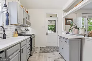 2538 N 2nd St, Harrisburg, PA 17110 - Photo 10