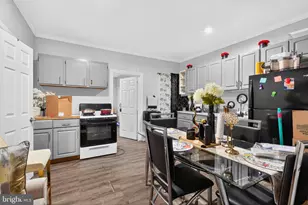 1348 Vernon St, Harrisburg, PA 17104 - Photo 4
