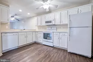886 Woodridge Dr, Middletown, PA 17057 - Photo 8
