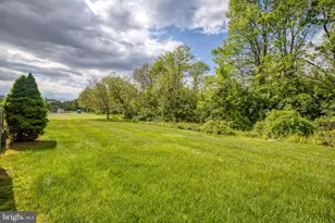 886 Woodridge Dr, Middletown, PA 17057 - Photo 20