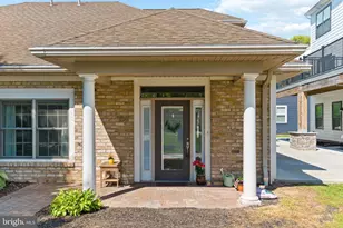 108 High Pointe Dr, Hummelstown, PA 17036 - Photo 1