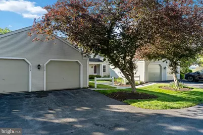 2046 Wexford Road, Palmyra, PA 17078 - Photo 2