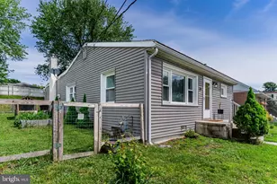 1231 E Caracas Ave, Hershey, PA 17033 - Photo 20
