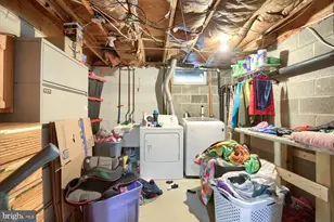 1680 Pebble Brook Ln, Harrisburg, PA 17110 - Photo 26