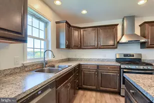 7050 Beaver Spring Rd, Harrisburg, PA 17111 - Photo 20