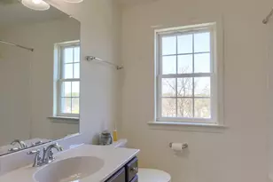 7050 Beaver Spring Rd, Harrisburg, PA 17111 - Photo 36