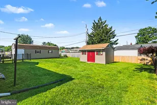 39 Shirley Dr, Middletown, PA 17057 - Photo 4