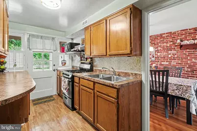 2446 Brookwood Street, Harrisburg, PA 17104 - Photo 6