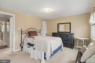 2446 Brookwood St, Harrisburg, PA 17104 - Photo 10