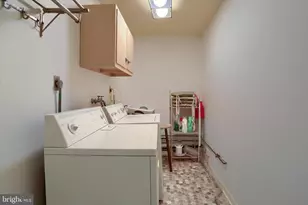 4008 Green St, Harrisburg, PA 17110 - Photo 14