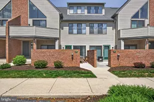 204 Cherrington Dr, Harrisburg, PA 17110 - Photo 1