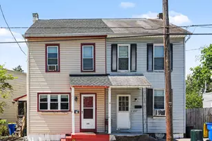 255 N Pine St, Middletown, PA 17057 - Photo 2