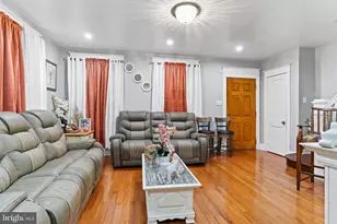 2452 N 4th St, Harrisburg, PA 17110 - Photo 6