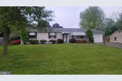 421 N. 3rd St, Halifax, PA 17032 - Photo 2