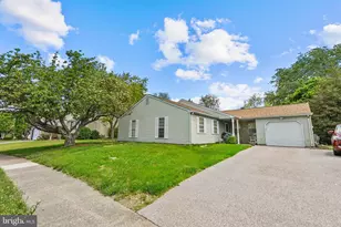 138 Huntley Dr, Harrisburg, PA 17112 - Photo 1