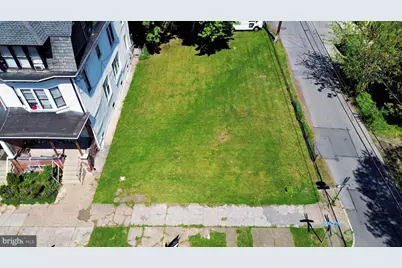 246 Emerald Street, Harrisburg, PA 17110 - Photo 2