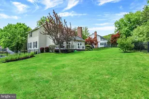 2405 W Bayberry Dr, Harrisburg, PA 17112 - Photo 36