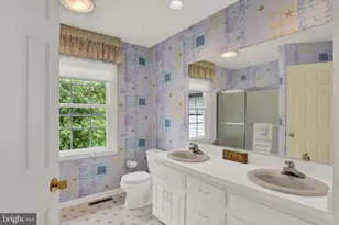 2405 W Bayberry Dr, Harrisburg, PA 17112 - Photo 24