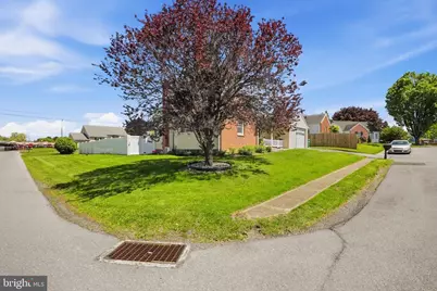 111 Lincoln Place, Harrisburg, PA 17112 - Photo 6