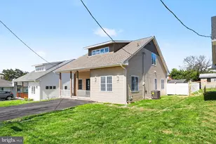 1017 Chambers St, Harrisburg, PA 17113 - Photo 4