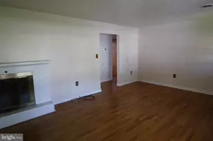 6893 Chambers Hill Rd, Harrisburg, PA 17111 - Photo 4