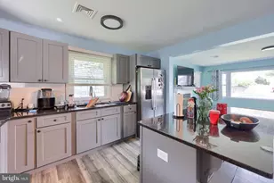 43 Oak Ln, Hershey, PA 17033 - Photo 8
