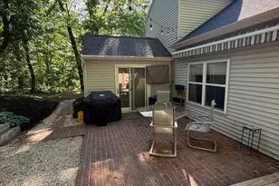 1023 Oak Knoll Dr, Harrisburg, PA 17111 - Photo 36