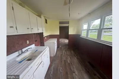 1058 N Pine Street, Middletown, PA 17057 - Photo 6